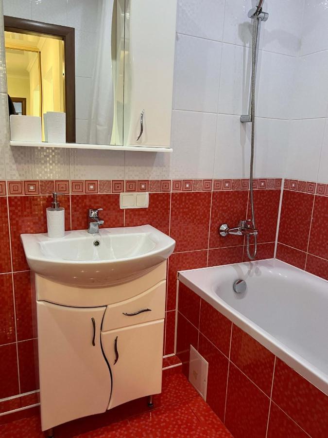 New Apartment "Family Estate" 카미야네치포딜시키 외부 사진